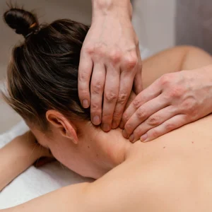 massaggio-decontratturante-massaggi-massage-